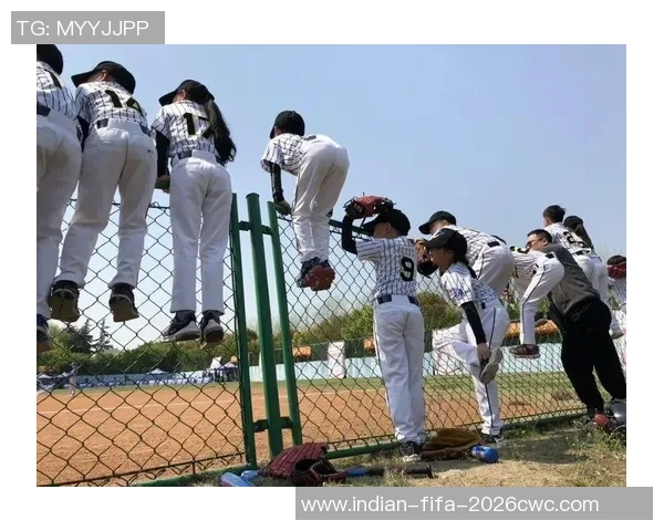 深圳实验学校足球队奋勇争先展现青春风采助力校园体育文化发展